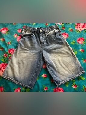 Zara Men's Light Blue Washed Denim Shorts